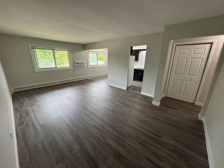 Building Photo - 7902 Venus St