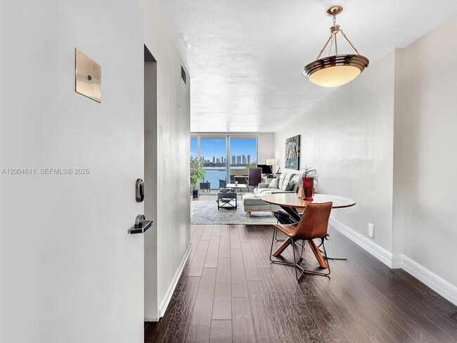 Building Photo - 1200 West Ave