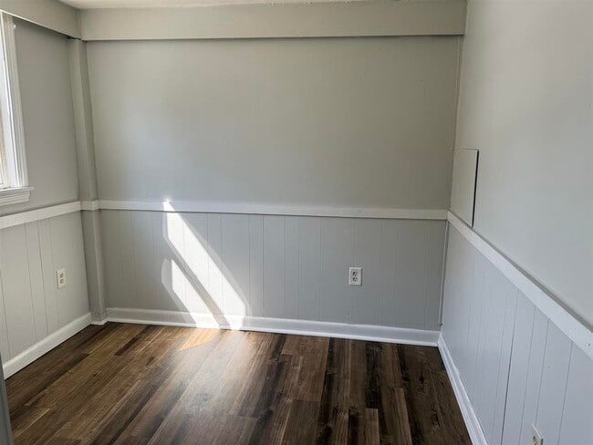 Building Photo - 41 Beech St