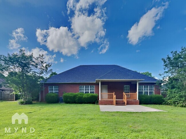 Building Photo - 26540 Mill Creek Dr