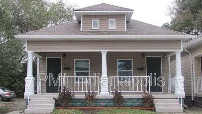 Primary Photo - 114 Adler St