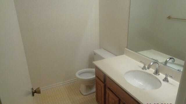Building Photo - 27192 Rainbow Creek Dr