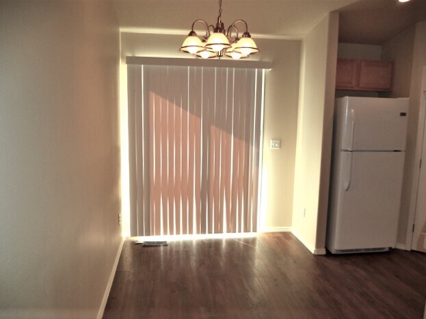 Building Photo - 10513 W Hazelwood Dr