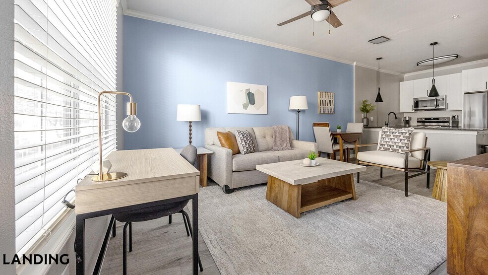 Building Photo - 901 Colorado Blvd