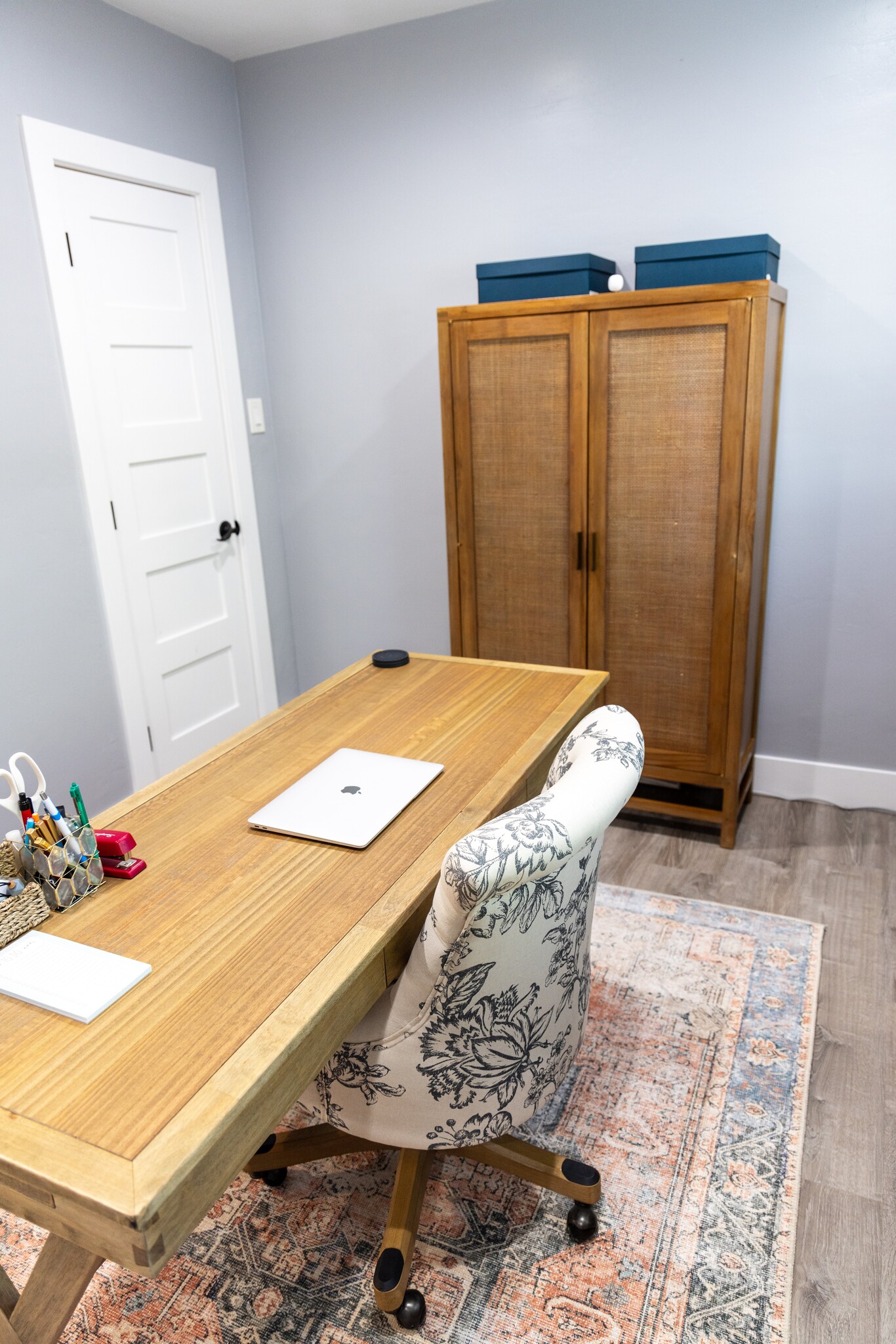 Office - 1359 E Whitton Ave