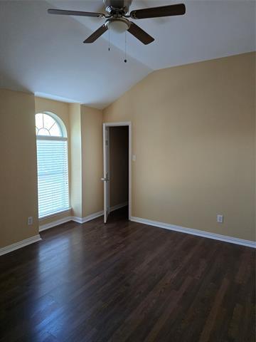 Building Photo - 224 Bluefinch Dr