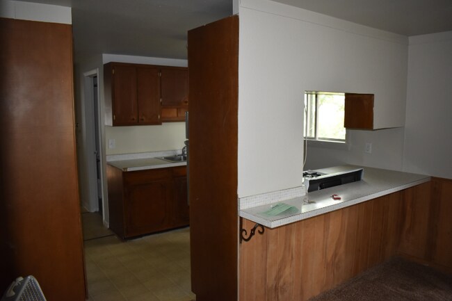 Building Photo - 608 S Franklin St