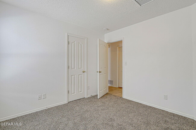 Building Photo - 12125 St Crispin Ave