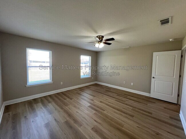 Building Photo - 7045 Harvest Way