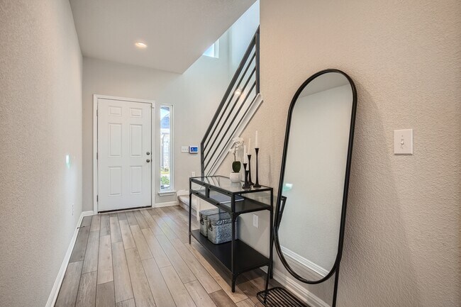 Building Photo - 9604 Dawn Pearl Dr
