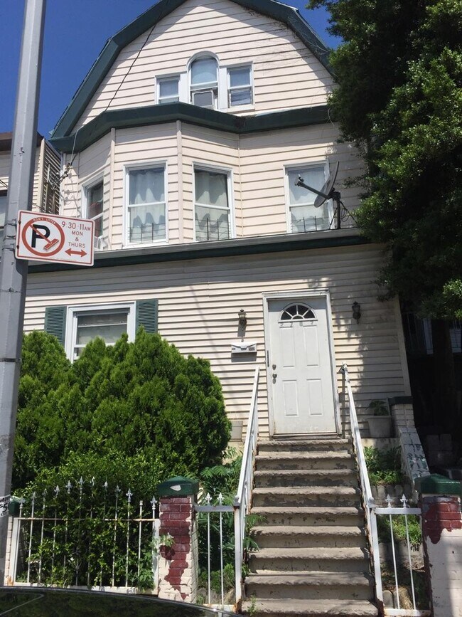 2787 Marion Ave 2787 Marion Ave Bronx NY 10458 Apartment Finder