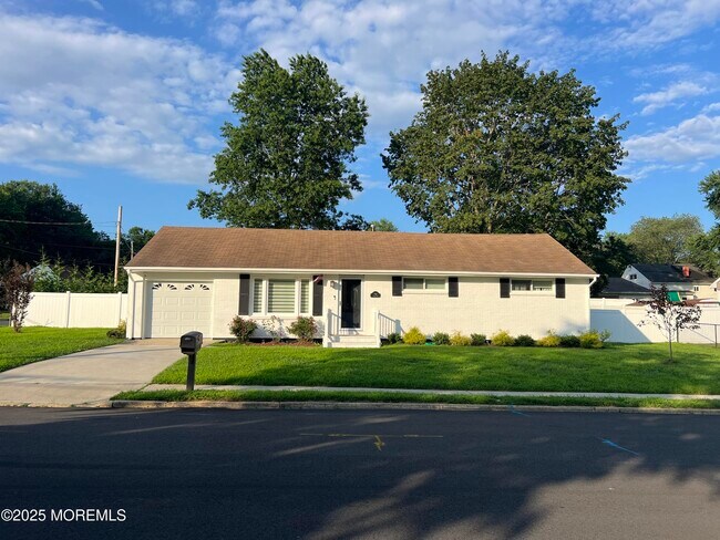 Building Photo - 709 Coral Way