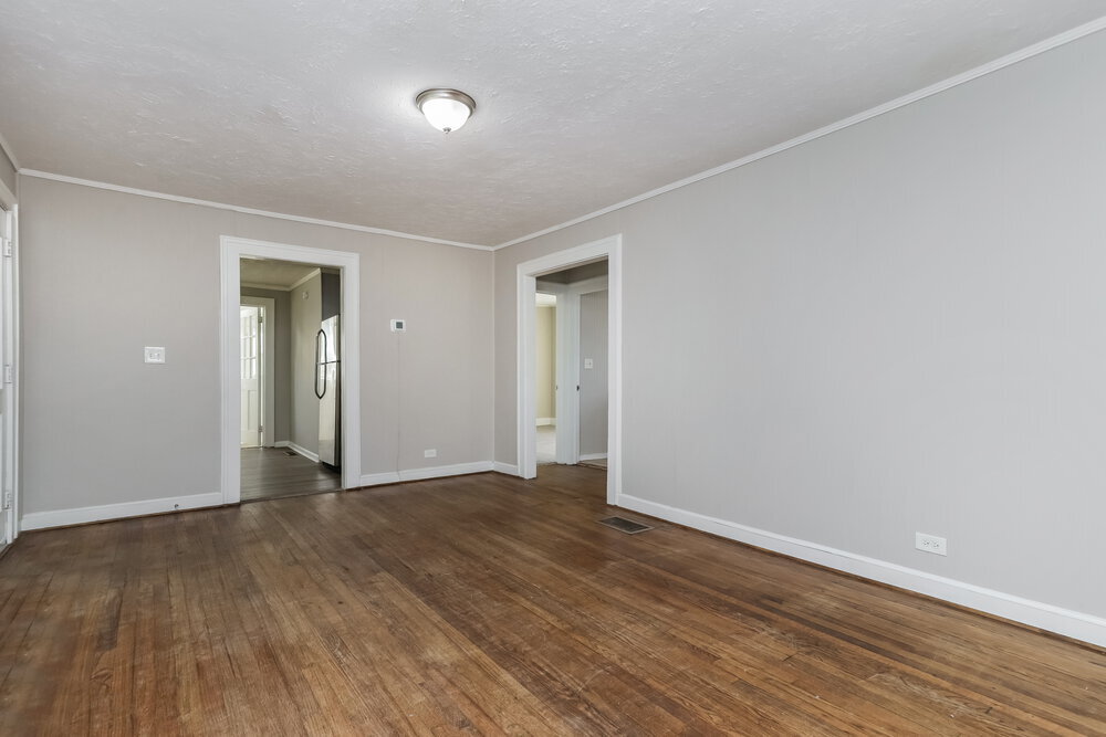 Building Photo - 195 Neely Hammonds Rd