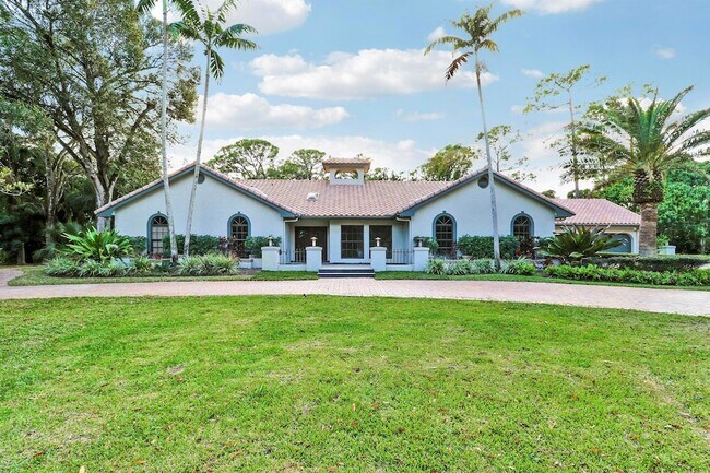 Building Photo - 67 Pacer Cir