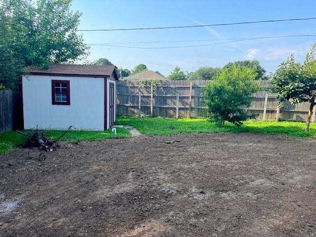 Building Photo - 3904 Woodbury Ct