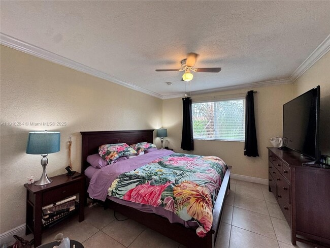 Building Photo - 21100 SW 87th Ave