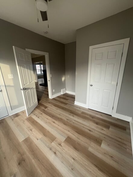 Building Photo - 1569 Glenmont Rd