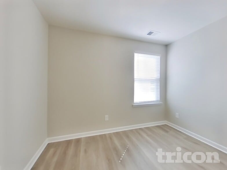 Building Photo - 309 Woodfern Ct