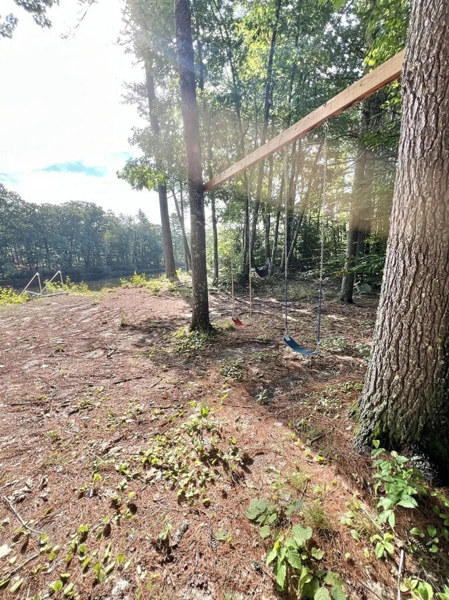 Building Photo - 20 Historical Ridge Rd