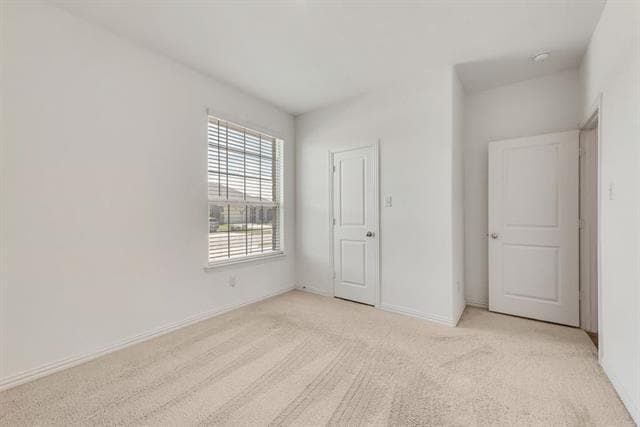 Building Photo - 728 Alden Dr