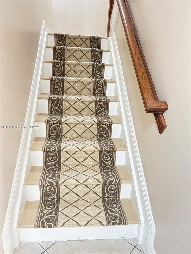 Building Photo - 15201 SW 30th Terrace