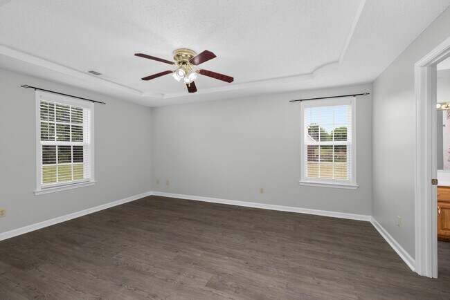 Building Photo - 463 David Reed Dr