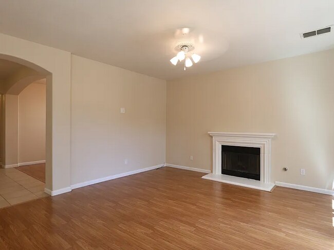Building Photo - 1908 Terracina Cir
