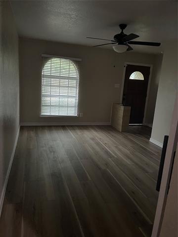 Building Photo - 811 Quail Terrace