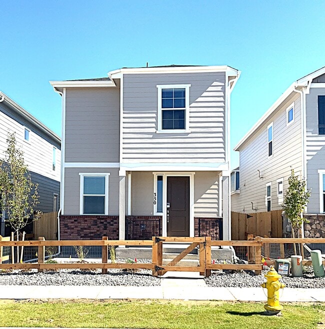 Building Photo - 350 N Addison Way