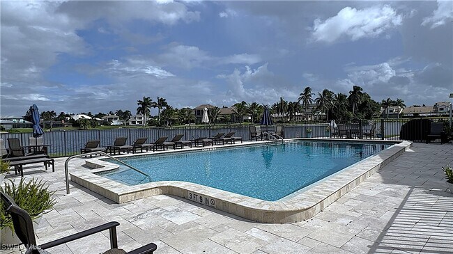 Building Photo - 4170 Crayton Rd