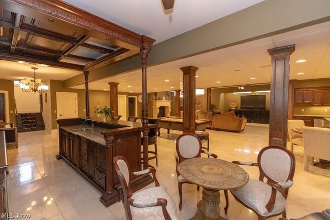 Building Photo - 3600 Oxford Cir