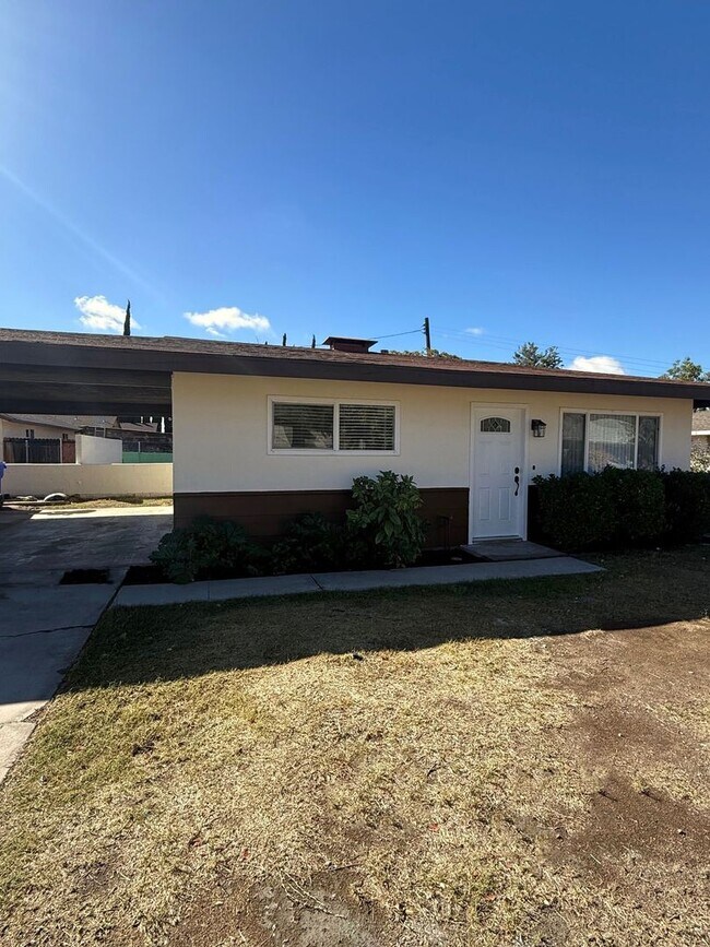 Building Photo - 12174 2nd St