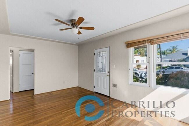 Building Photo - 5425 Adams Ave