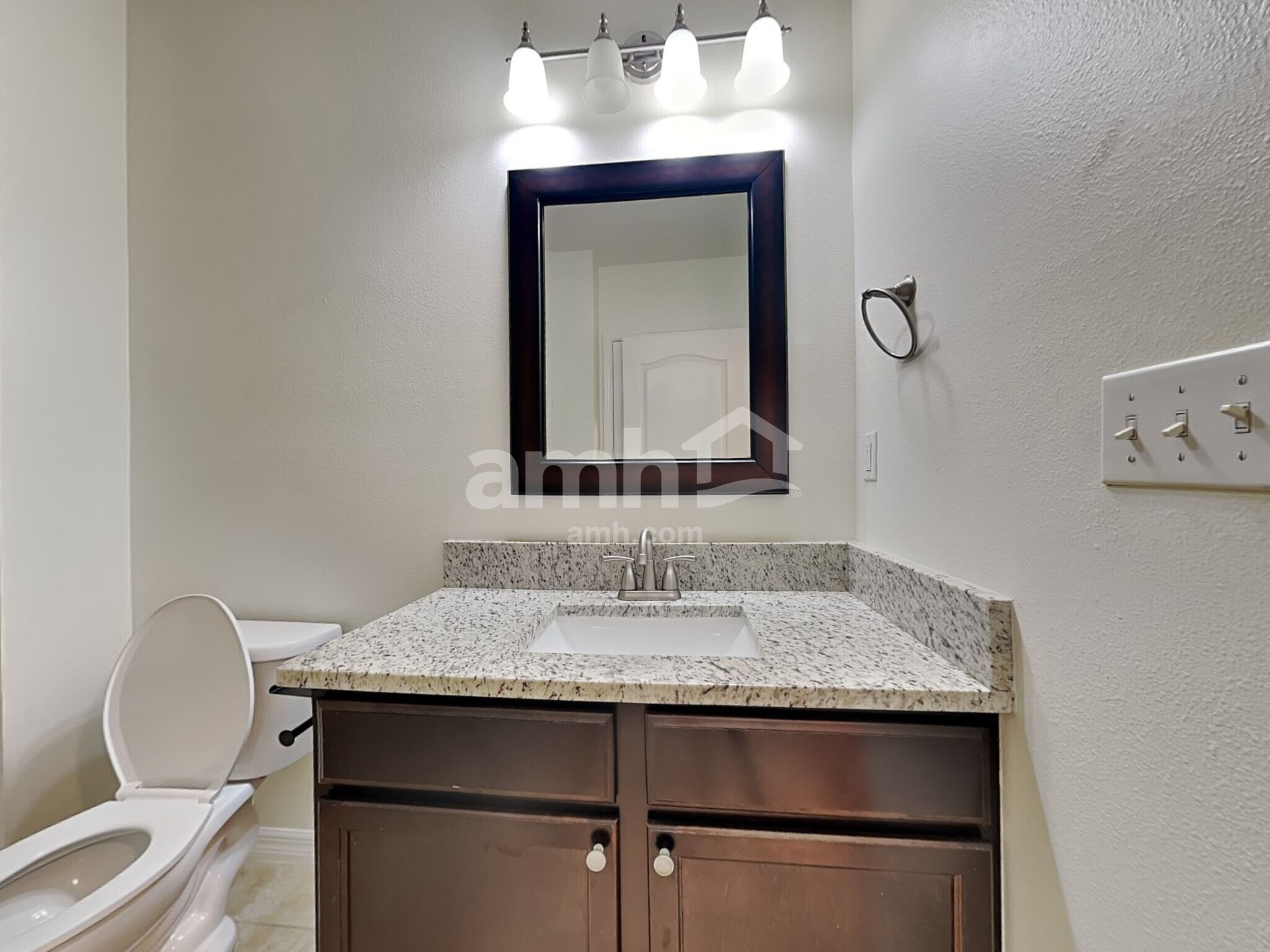 Building Photo - 3825 Crystal Dew St