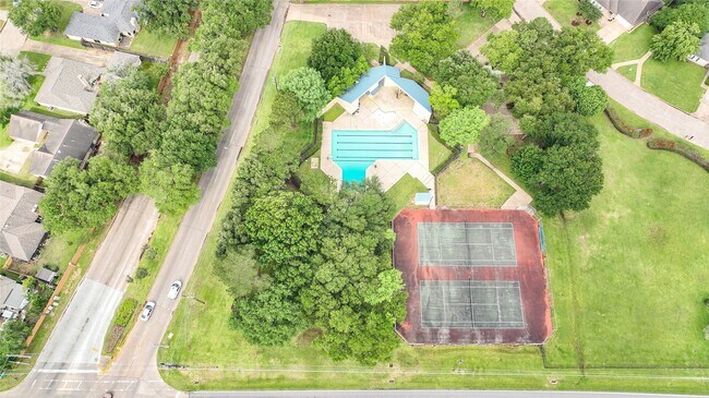 Building Photo - 6543 Horsepen Bayou Dr