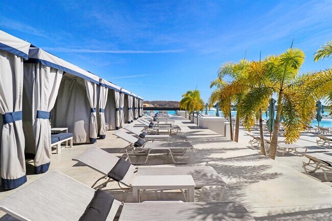 Building Photo - 31894 BLUE PASSING Loop