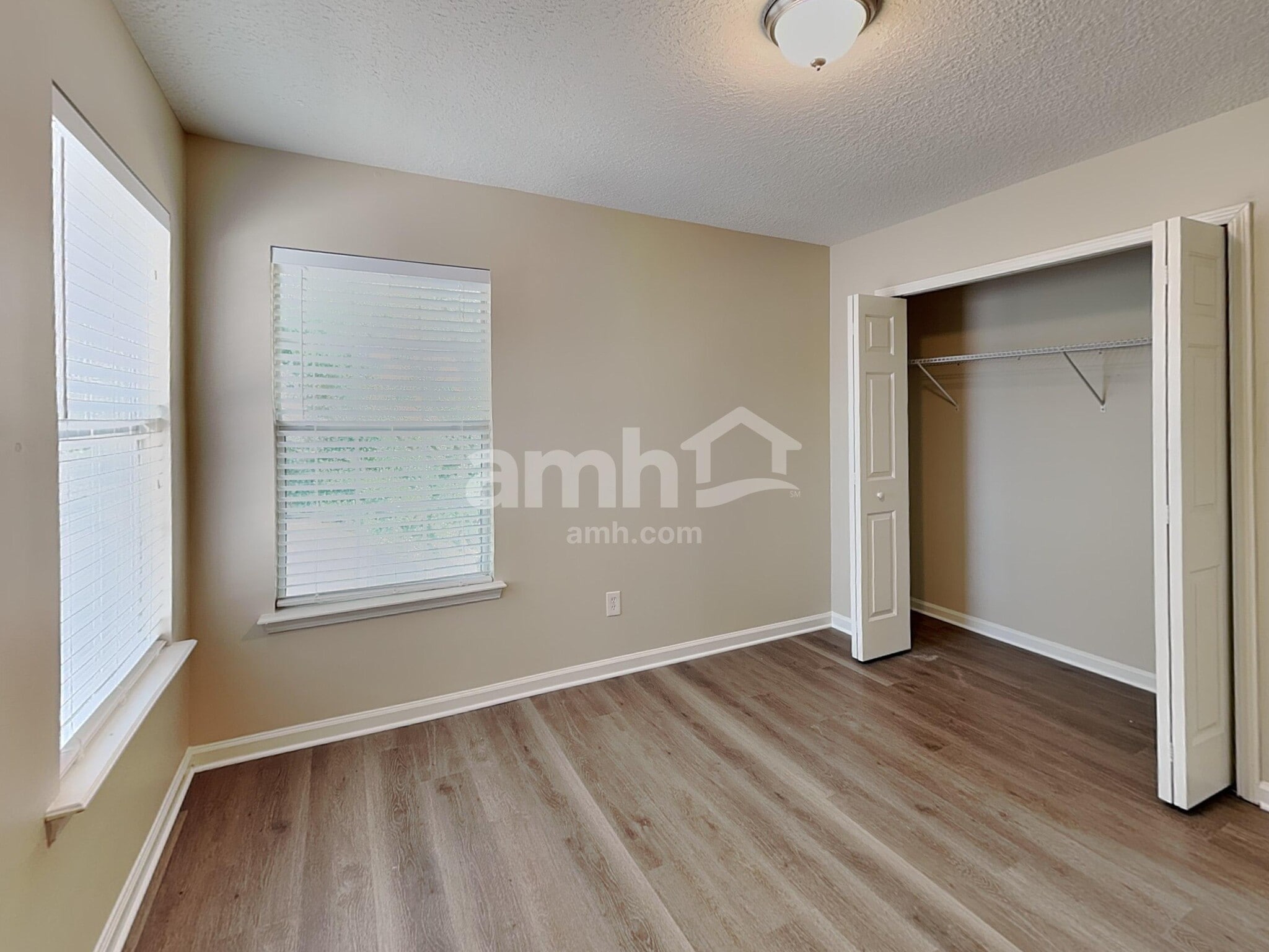 Building Photo - 3631 Silver Bluff Blvd