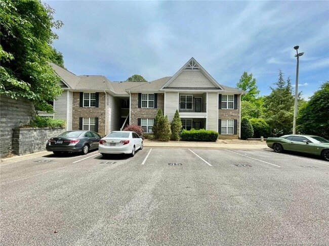 Primary Photo - 206 Fountainhead Ln