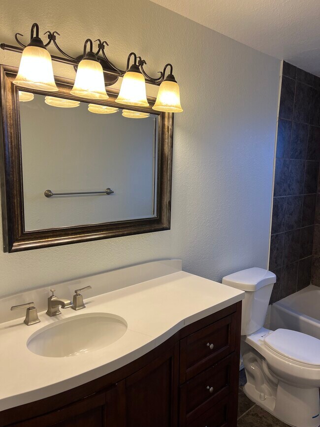 Building Photo - 3673 N Tumbleweed Plz