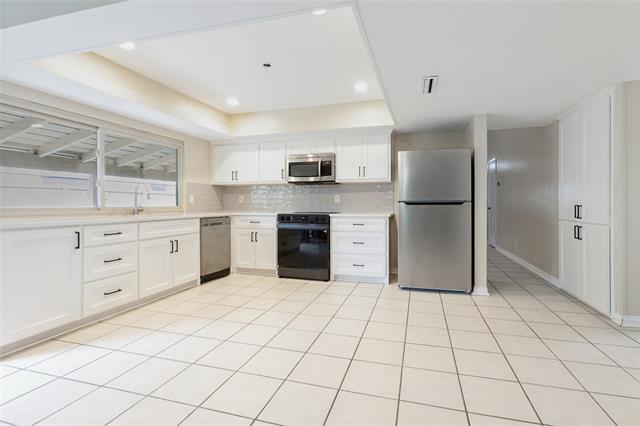 Building Photo - 3401 High Plateau Dr