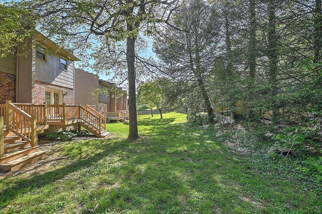 Building Photo - 409 Cypress St