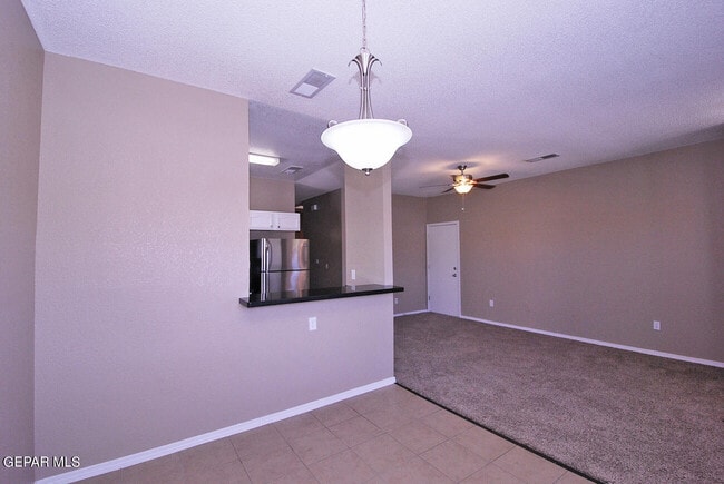 Building Photo - 14344 Venecia Dr