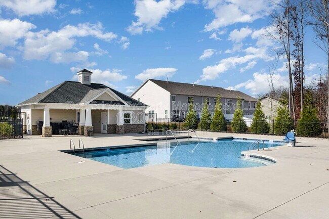 Building Photo - 7901 Iron Rd