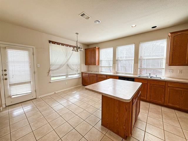 Building Photo - 8014 Amesbury Ln