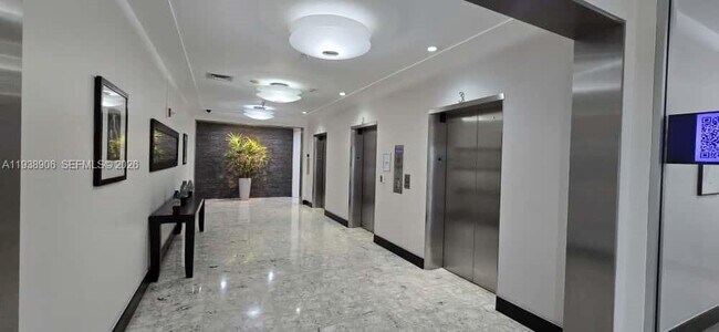 Building Photo - 1200 West Ave