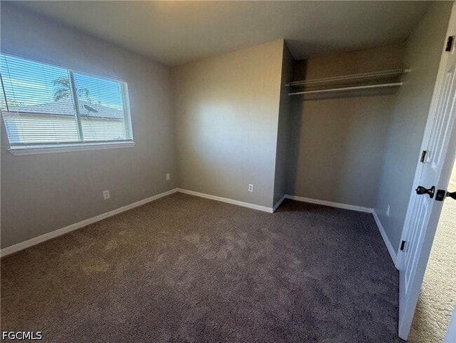 Building Photo - 704 Gilbert Ave S