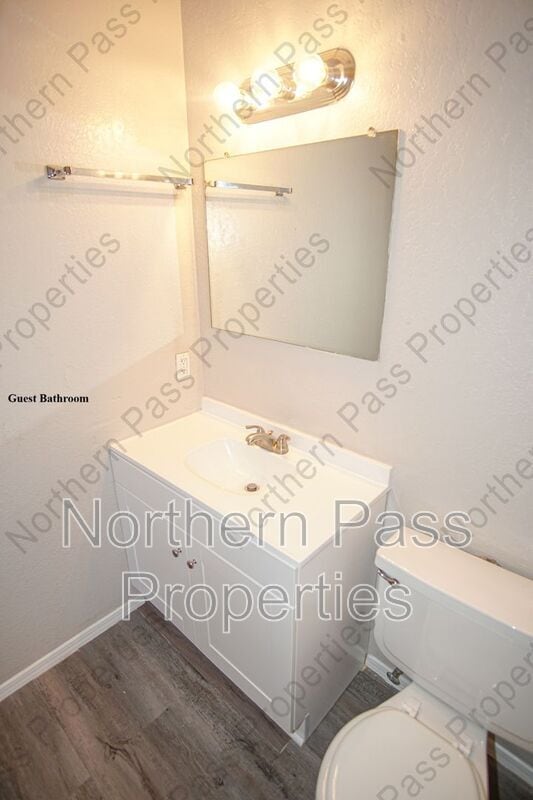 Building Photo - 10521 Gala St