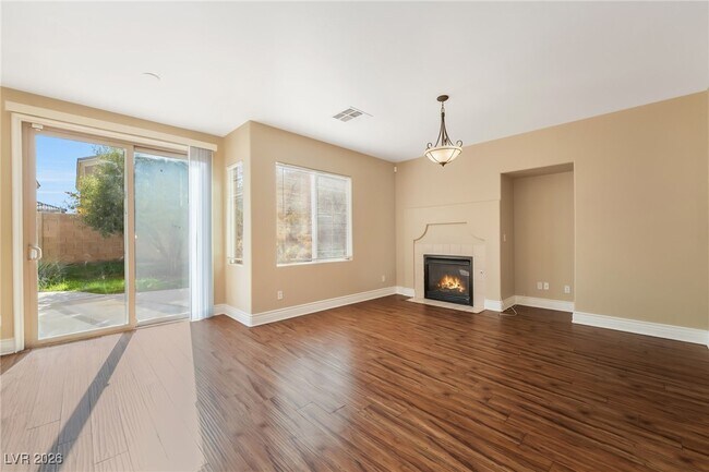 Building Photo - 131 Water Hazard Ln