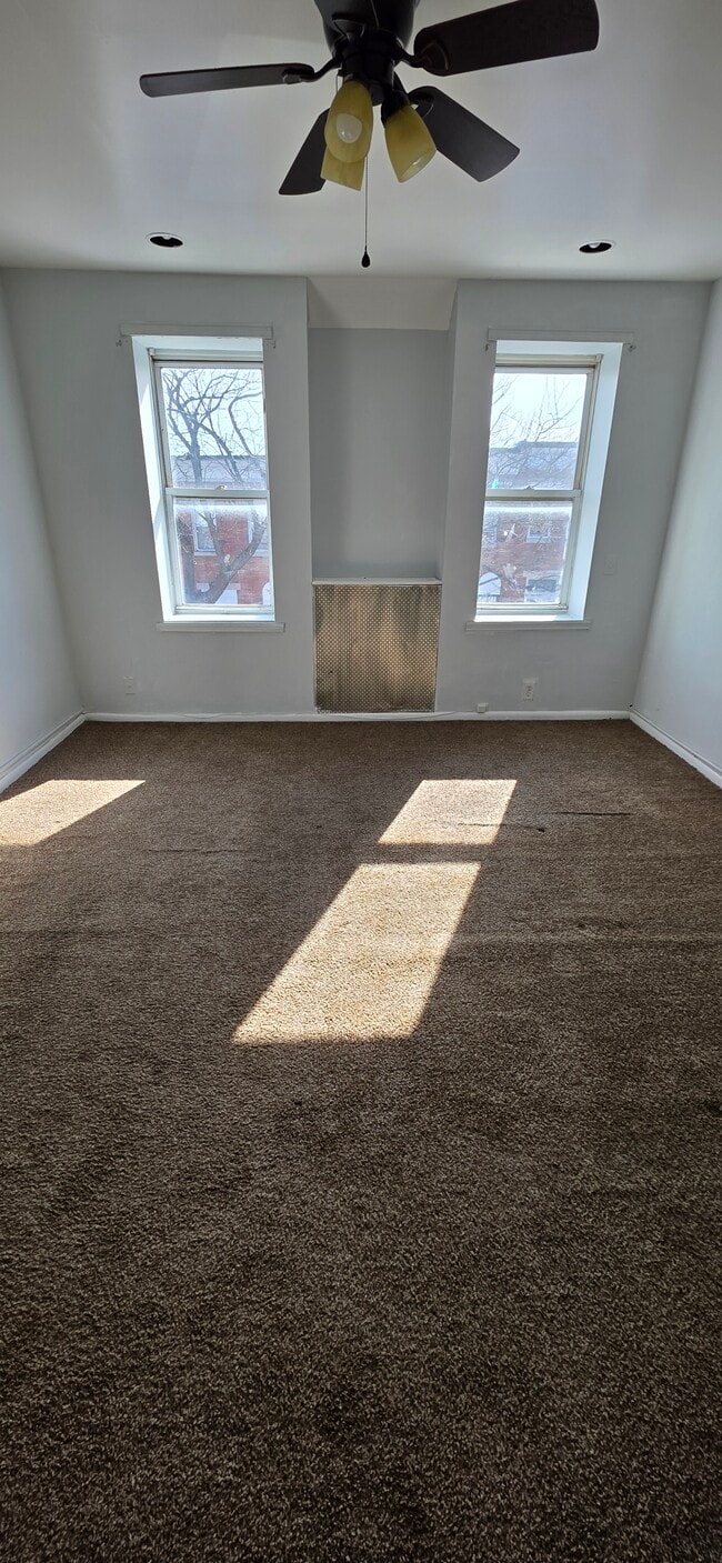 Building Photo - 1826 E Lafayette Ave