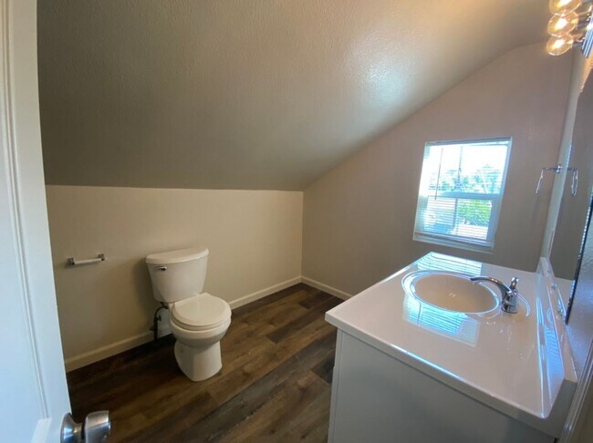 Building Photo - Burney Street Triplex